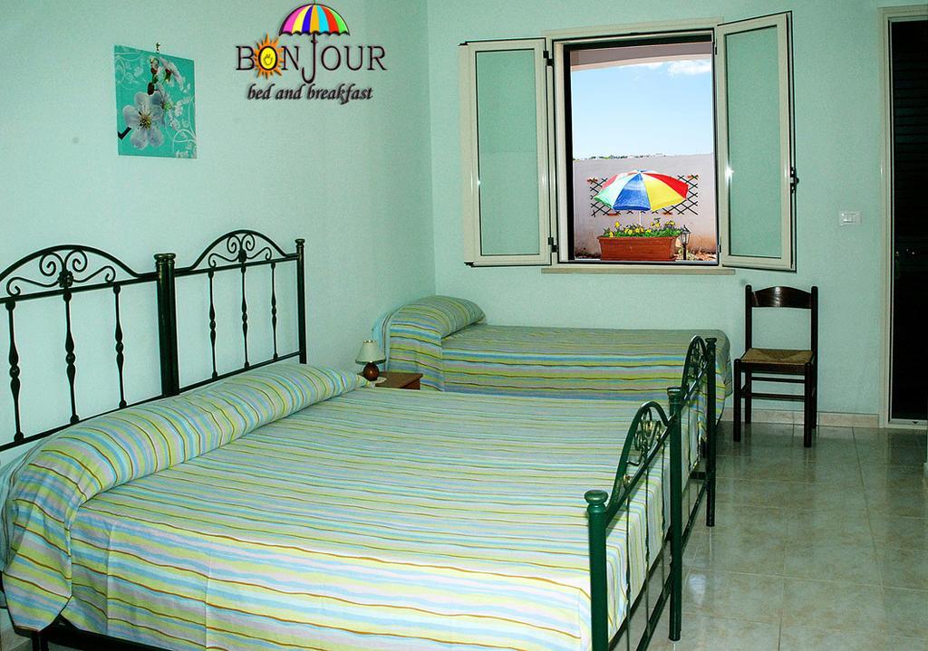 Bonjour Bed and Breakfast Morciano di Leuca Habitación foto